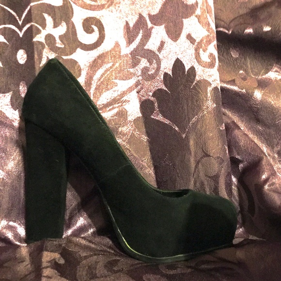 Steve Madden micro suede platform heels NWOT - Picture 2 of 5